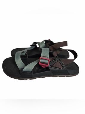 Chaco lowdown sandal - deep forest Sz 11